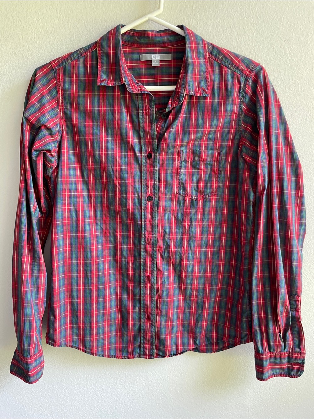 Uniqlo Red and Green Plaid Button-Down Shirt